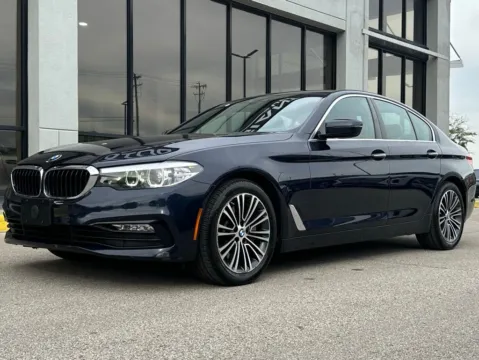 More photos of 2018 BMW 5 Series 530i xDrive at AutoGiant USA Fishers, IN