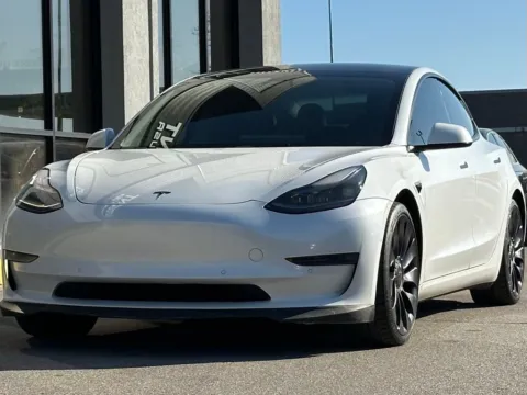 More photos of 2022 Tesla Model 3 Performance at AutoGiant USA Fishers, IN
