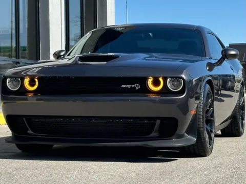 More photos of 2016 Dodge Challenger SRT Hellcat at AutoGiant USA Fishers, IN
