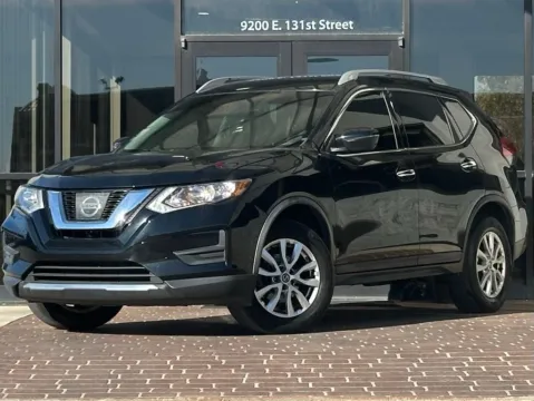 Black 2017 Nissan Rogue SV for sale in Fishers, IN