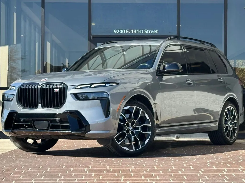 Gray 2023 BMW X7 M60i for sale in Fishers, IN