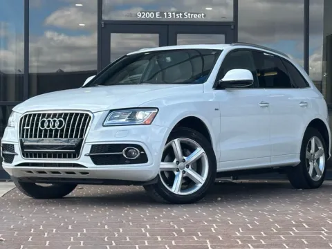 White 2017 Audi Q5 2.0T Premium Plus for sale in Fishers, IN