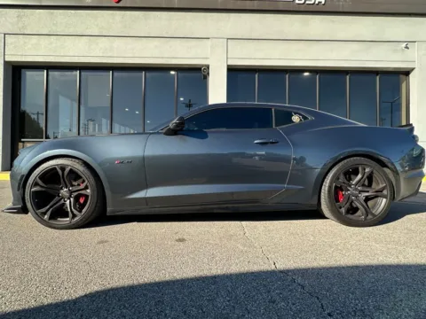 More photos of 2022 Chevrolet Camaro SS at AutoGiant USA Fishers, IN