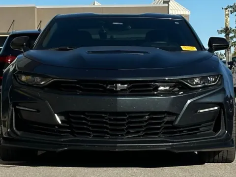 Photos of 2022 Chevrolet Camaro SS for sale in Fishers, IN at AutoGiant USA Fishers