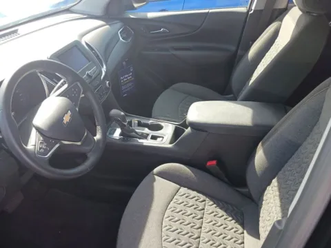 More photos of 2023 Chevrolet Equinox LT at AutoGiant USA Fishers, IN