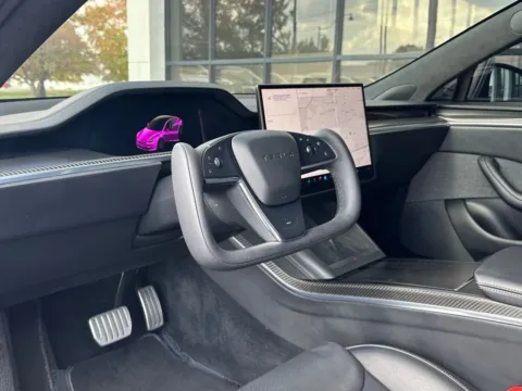 Photos of 2022 Tesla Model S Plaid for sale in Fishers, IN at AutoGiant USA Fishers