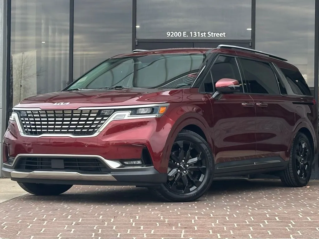 Red 2023 Kia Carnival SX Prestige for sale in Fishers, IN