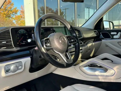 Photos of 2022 Mercedes-Benz GLE 350 for sale in Fishers, IN at AutoGiant USA Fishers