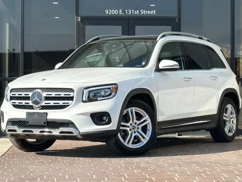 White 2022 Mercedes-Benz GLB 250 for sale in Fishers, IN