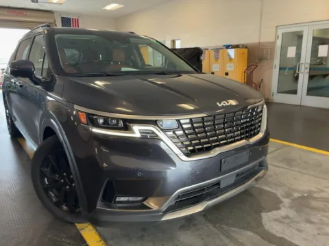 Photos of 2023 Kia Carnival SX Prestige for sale in Fishers, IN at AutoGiant USA Fishers