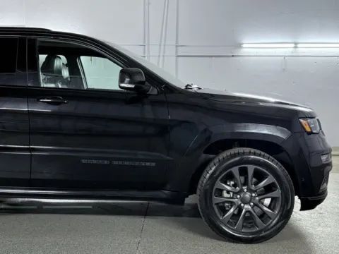 More photos of 2018 Jeep Grand Cherokee High Altitude at Automotive Imports Sales & Service, CO