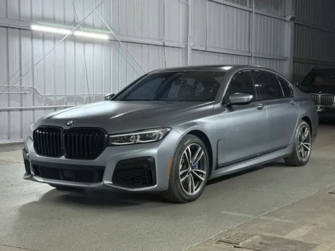 Blue 2022 BMW 7 Series 750i xDrive for sale in Denver, CO