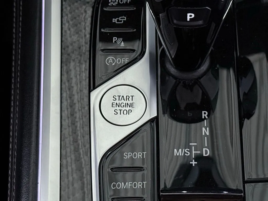 2023 BMW 8 Series M850i - Photo 38