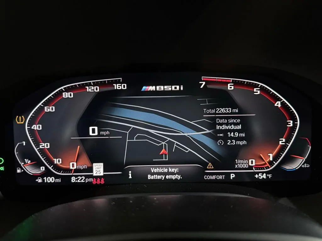 2023 BMW 8 Series M850i - Photo 31
