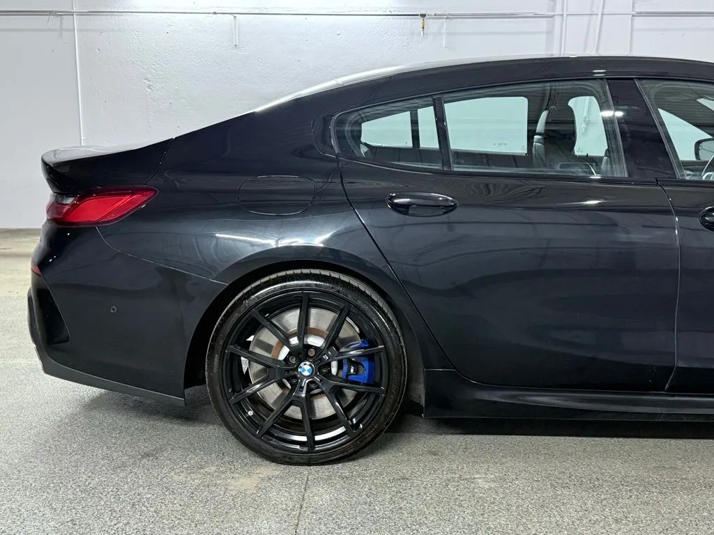2023 BMW 8 Series M850i - Photo 7