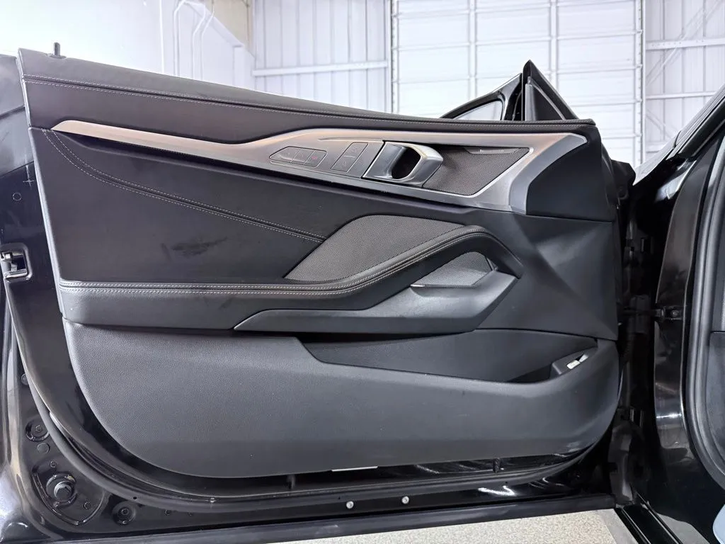 2023 BMW 8 Series M850i - Photo 20