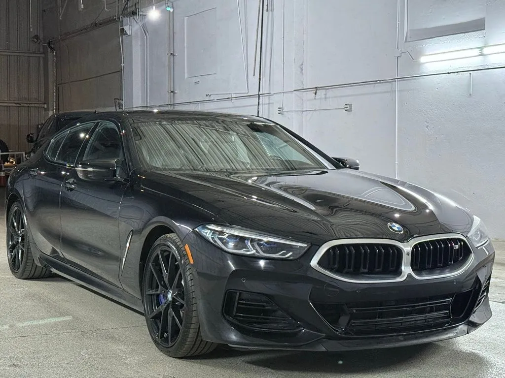 2023 BMW 8 Series M850i - Photo 3