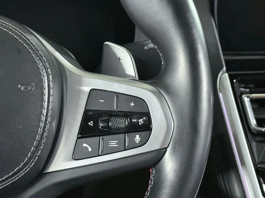 2023 BMW 8 Series M850i - Photo 44