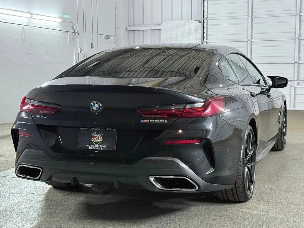 2023 BMW 8 Series M850i - Photo 9