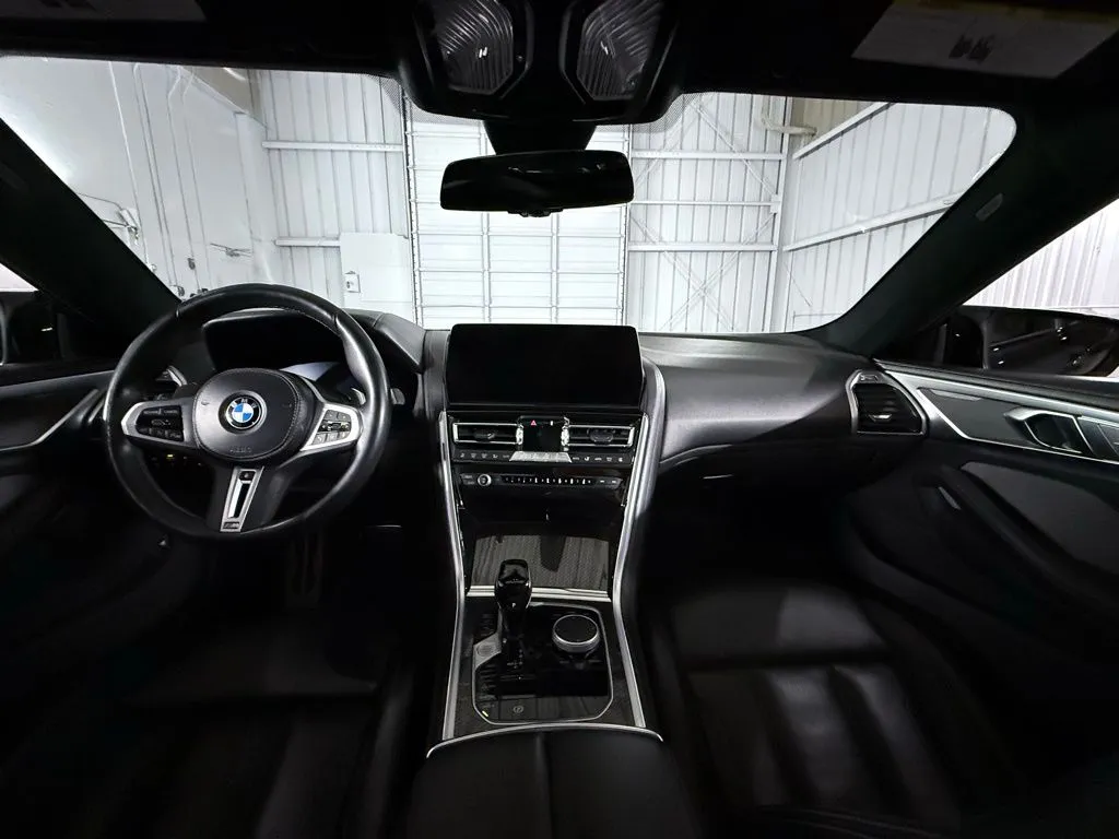 2023 BMW 8 Series M850i - Photo 47