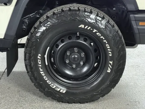 More photos of 2024 INEOS Grenadier Station Wagon Trialmaster Edition at Automotive Imports Sales & Service, CO