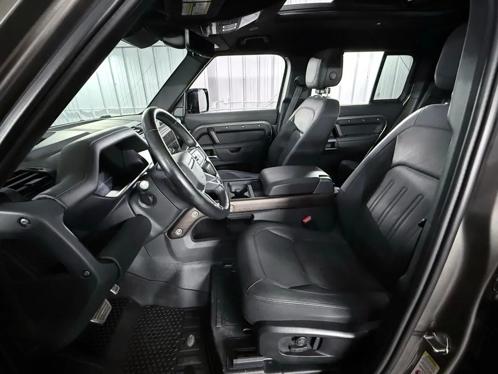 2023 Land Rover Defender X - Photo 16