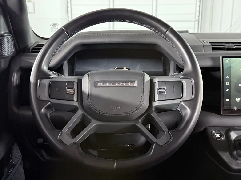 2023 Land Rover Defender X - Photo 36