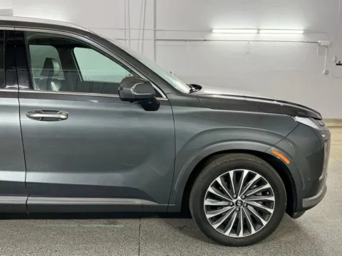 More photos of 2024 Hyundai Palisade Calligraphy at Automotive Imports Sales & Service, CO