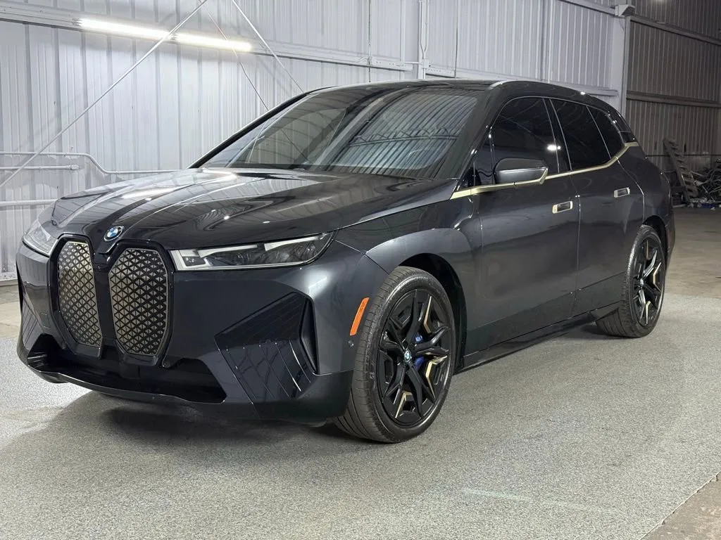 なかなか新品が入手できないので躊躇いつつ出品するORCIVAL (M) GREY Used 2023 BMW iX M60 for sale in Denver, CO at Automotive Imports