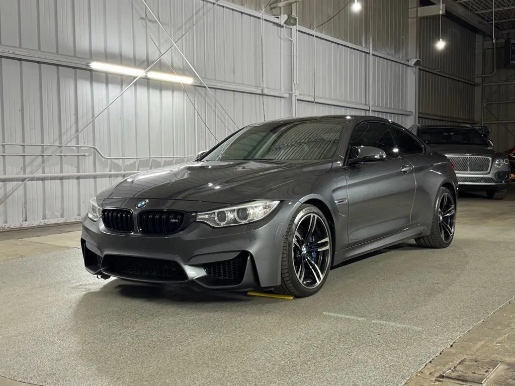 2016 BMW M4 -'s photo