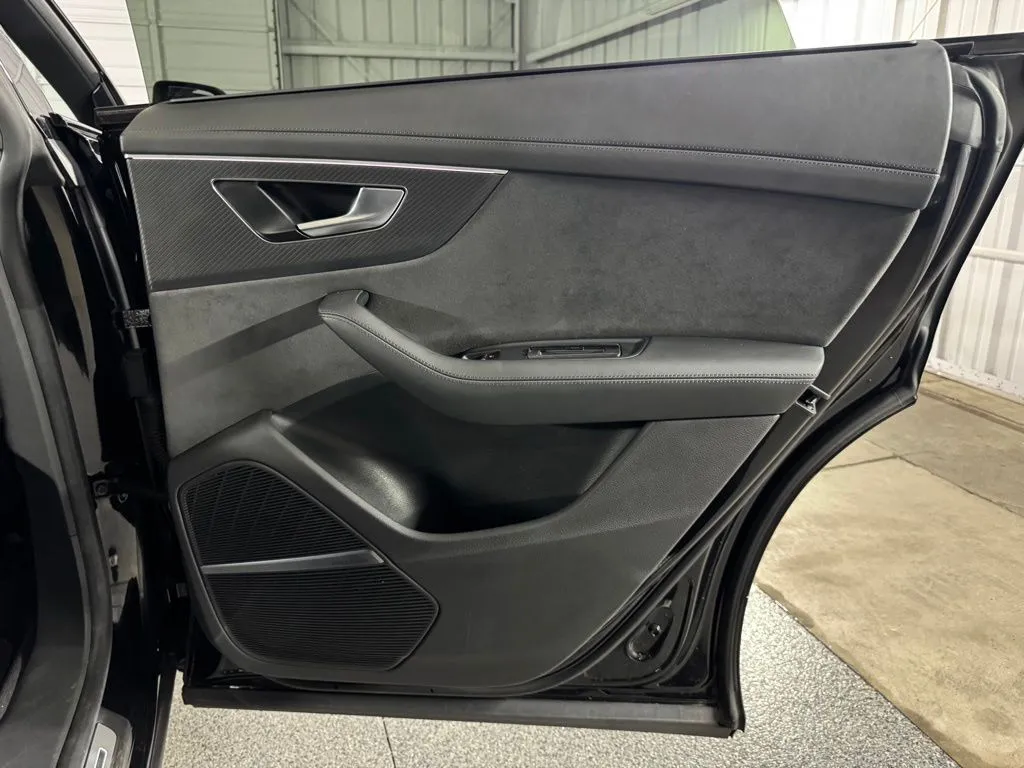 2023 Audi RS Q8 Base - Photo 49