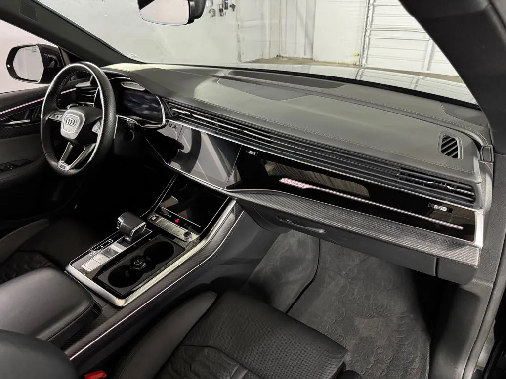 2023 Audi RS Q8 Base - Photo 54
