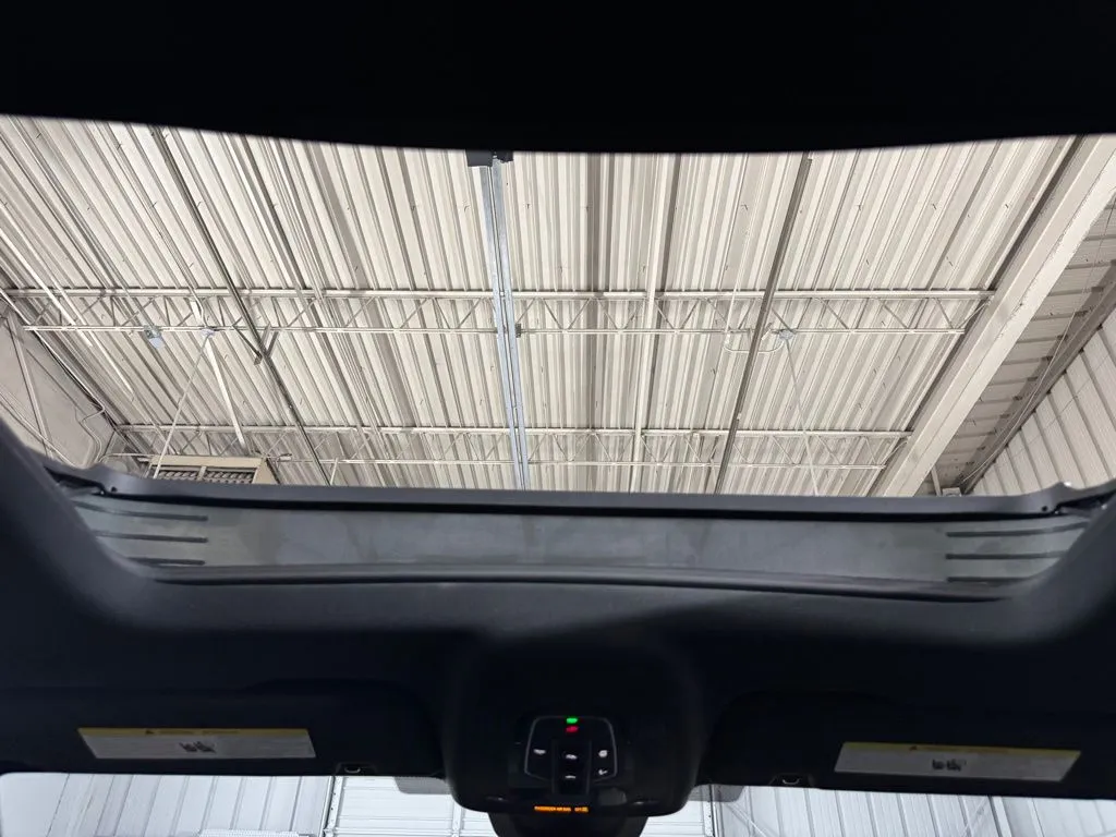 2023 Audi RS Q8 Base - Photo 26