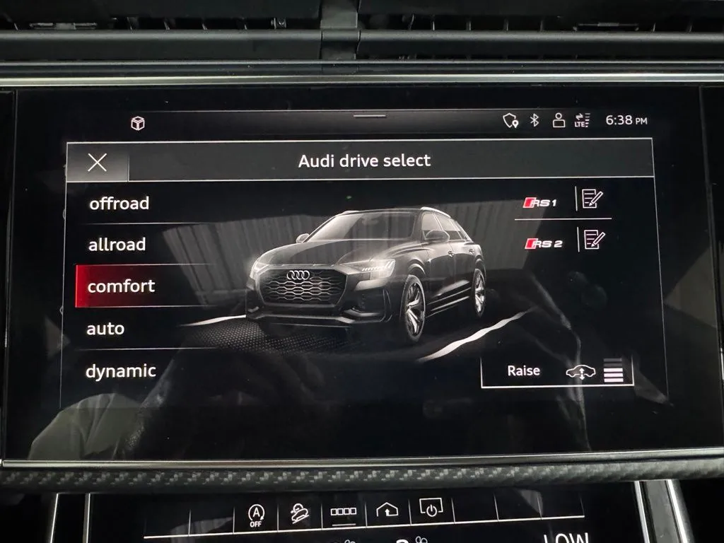2023 Audi RS Q8 Base - Photo 36
