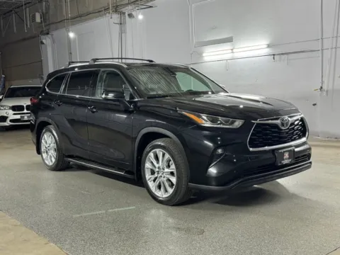 Another view of 2020 Toyota Highlander Limited for sale in Denver, CO at Automotive Imports Sales & Service