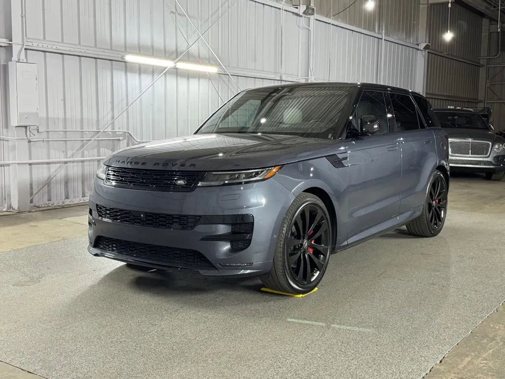 2024 Land Rover Range Rover Sport P400 MHEV SE Dynamic's photo
