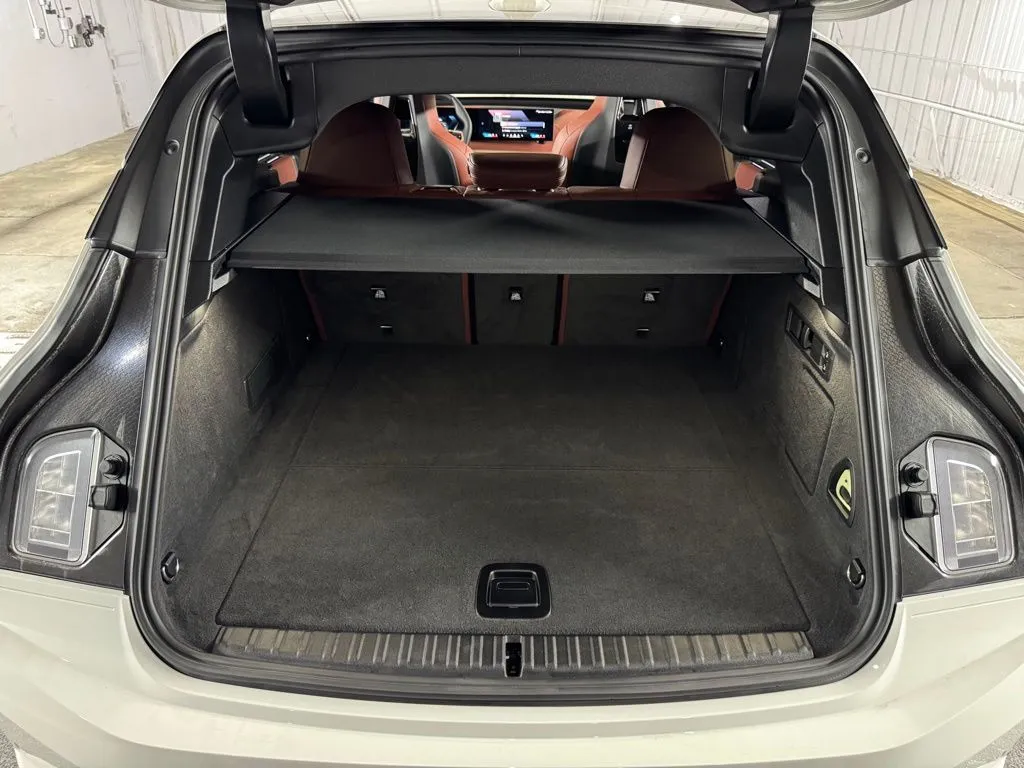 2026 BMW iX 45 - Photo 54