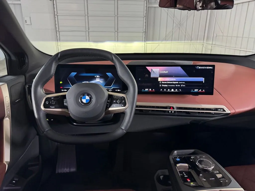 2026 BMW iX 45 - Photo 26