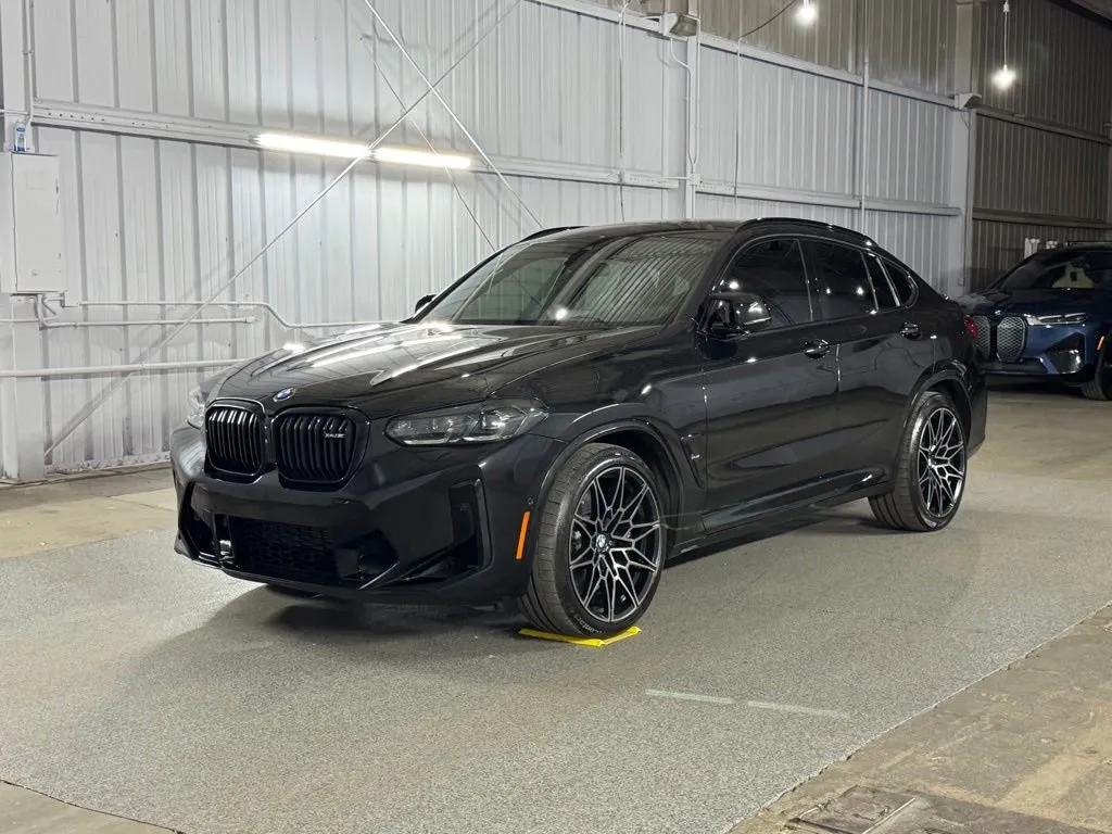 2022 BMW X4 M -'s photo