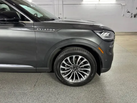 More photos of 2020 Lincoln Aviator Reserve at Automotive Imports Sales & Service, CO