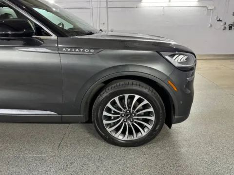 More photos of 2020 Lincoln Aviator Reserve at Automotive Imports Sales & Service, CO