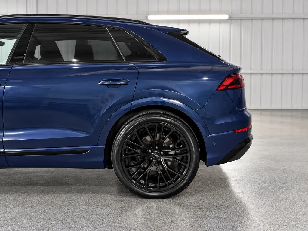 2024 Audi SQ8 Premium Plus - Photo 12
