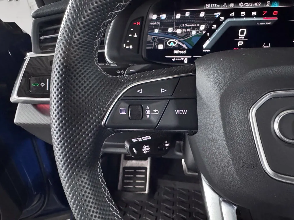 2024 Audi SQ8 Premium Plus - Photo 22