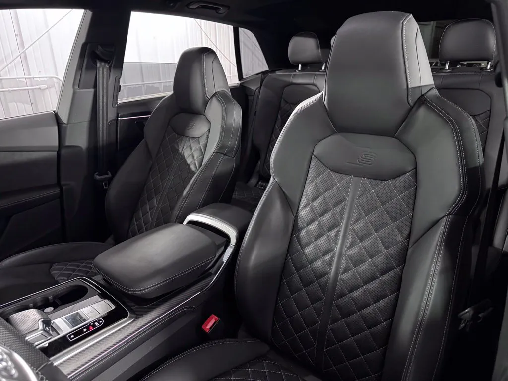 2024 Audi SQ8 Premium Plus - Photo 35