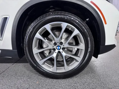More photos of 2022 BMW X5 xDrive40i at Automotive Imports Sales & Service, CO