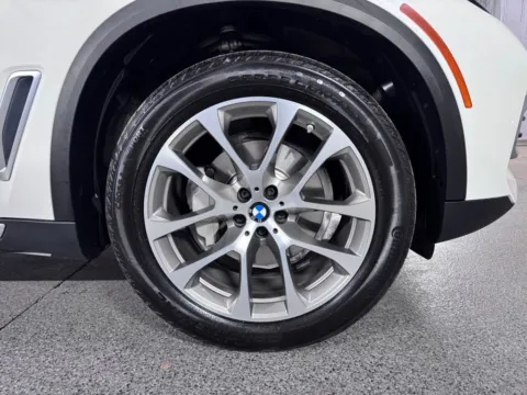 More photos of 2022 BMW X5 xDrive40i at Automotive Imports Sales & Service, CO