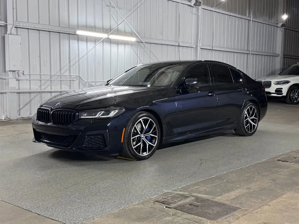 2023 BMW 5 Series 530i xDrive Sedan's photo