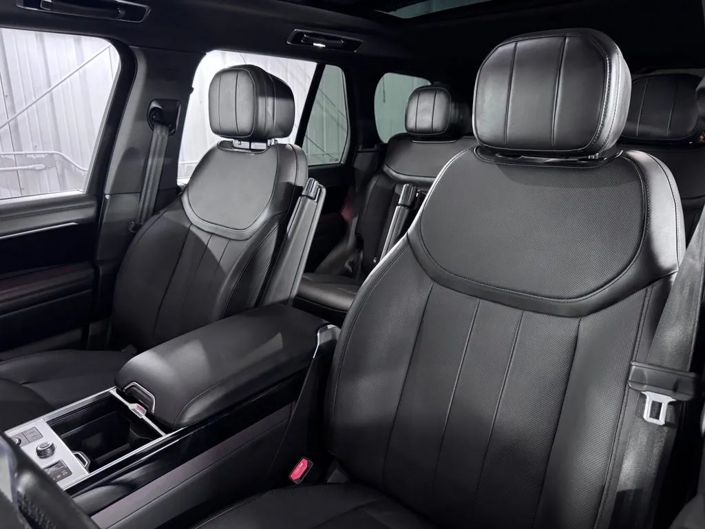 2023 Land Rover Range Rover SE - Photo 43