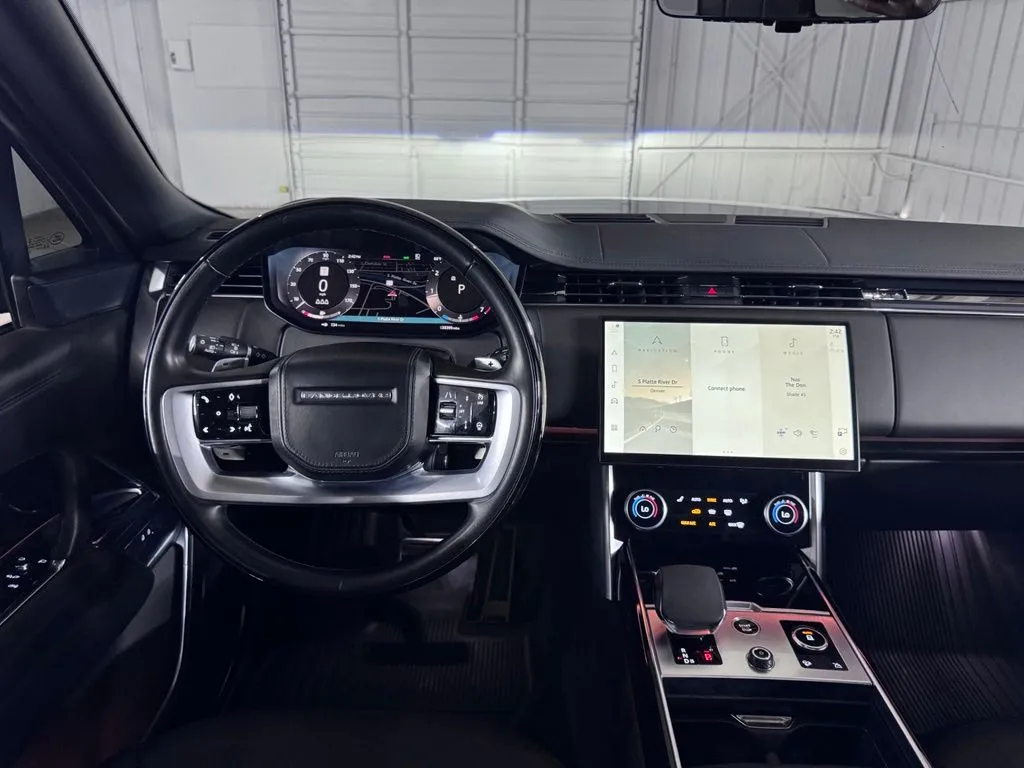 2023 Land Rover Range Rover SE - Photo 25