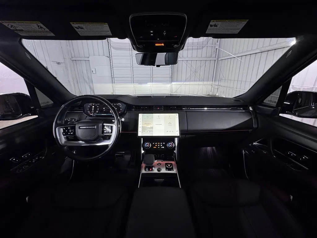 2023 Land Rover Range Rover SE - Photo 21